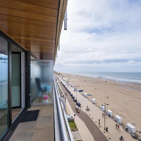 Apartment Charming With Sea View In Middelkerke, Cleaning Included *